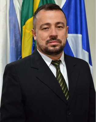 Ver. Uidman S. Carrijo